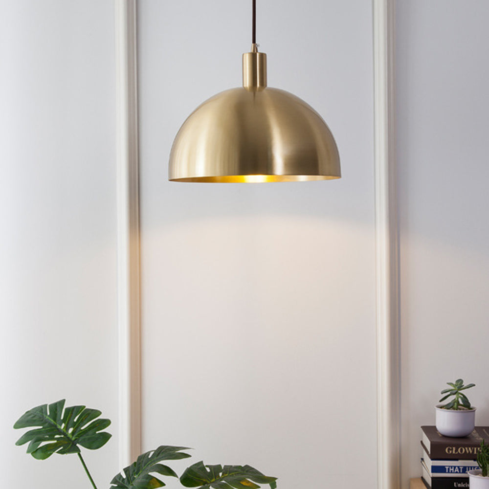 Luxe Gyllene Taklampa – Tidlös Elegans