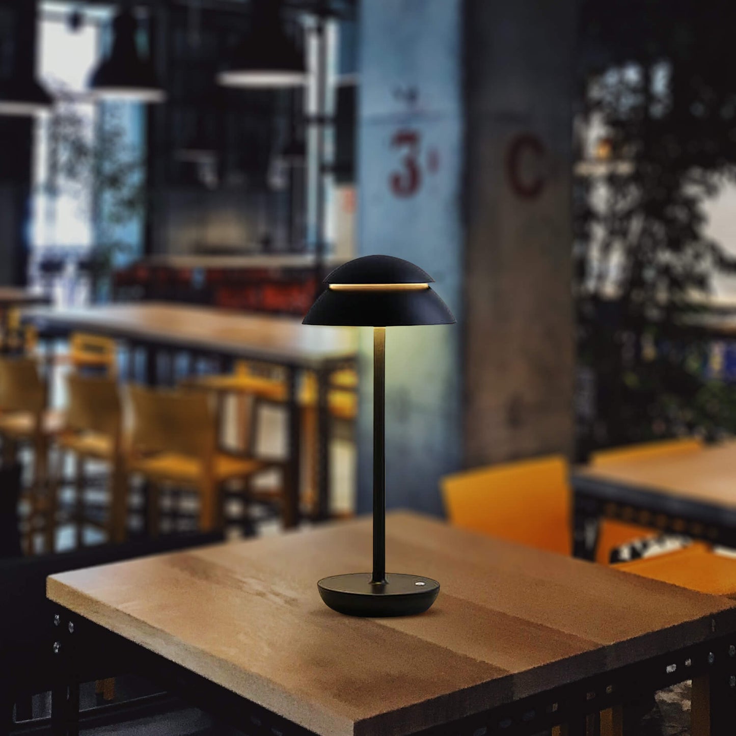 Modern Dimbar Bordslampa – Stilig Belysning